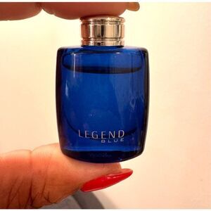 Montblanc LEGEND BLUE Eau De Parfum Miniature Splash 4.5ml/0.15 fl oz